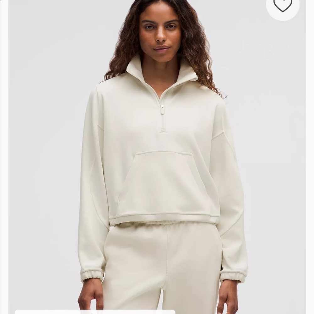 Lululemon EUC brushed softstreme ribbed half zip, size 8